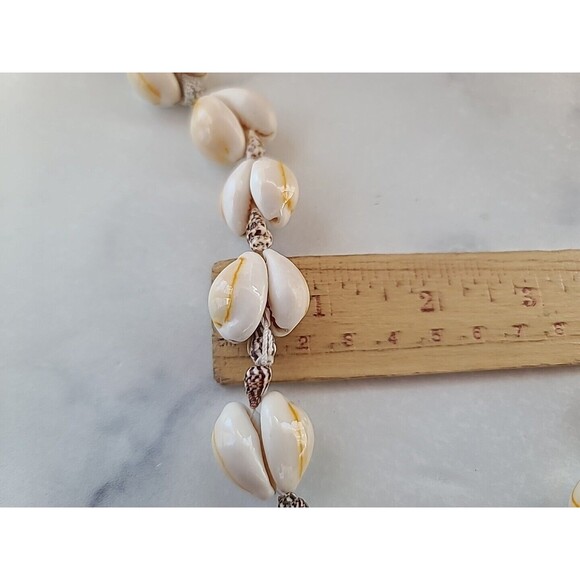 Vintage Shell Beaded Necklace, READ - Picture 9 of 10